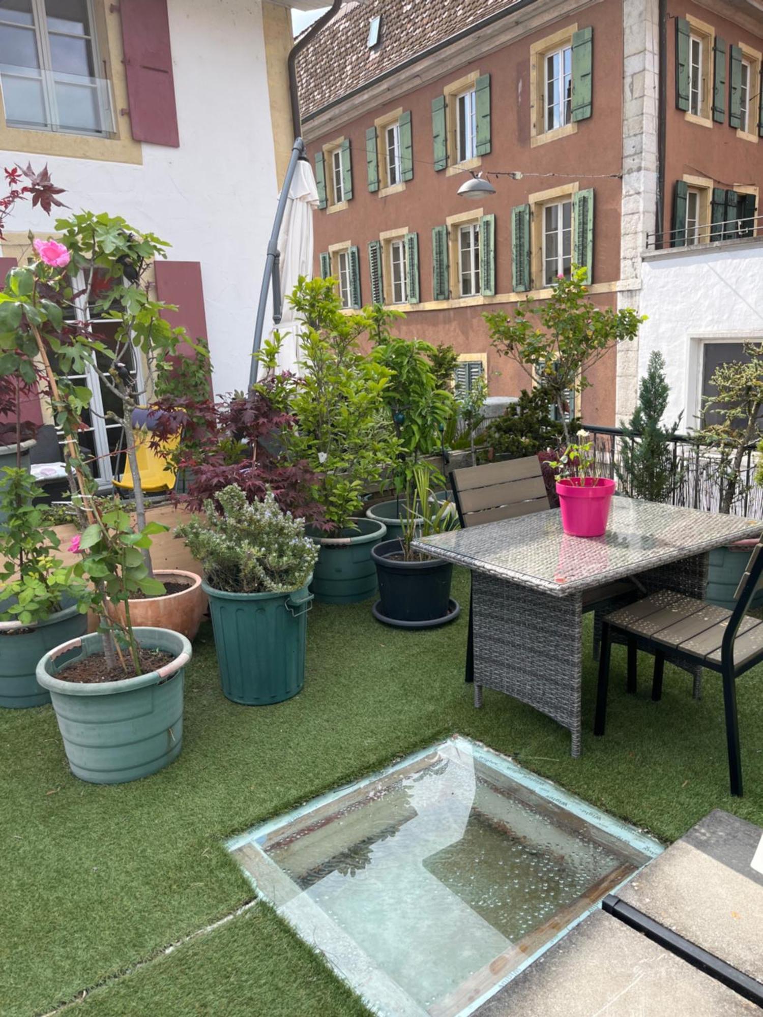 Appartement Sephora Acces Terrasse Commune La Neuveville Luaran gambar